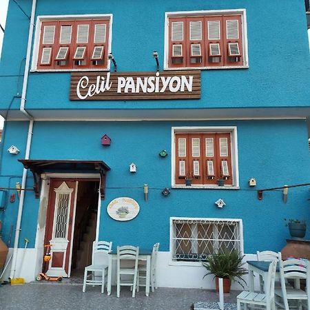 Celil Pansiyon Айвалик Екстер'єр фото